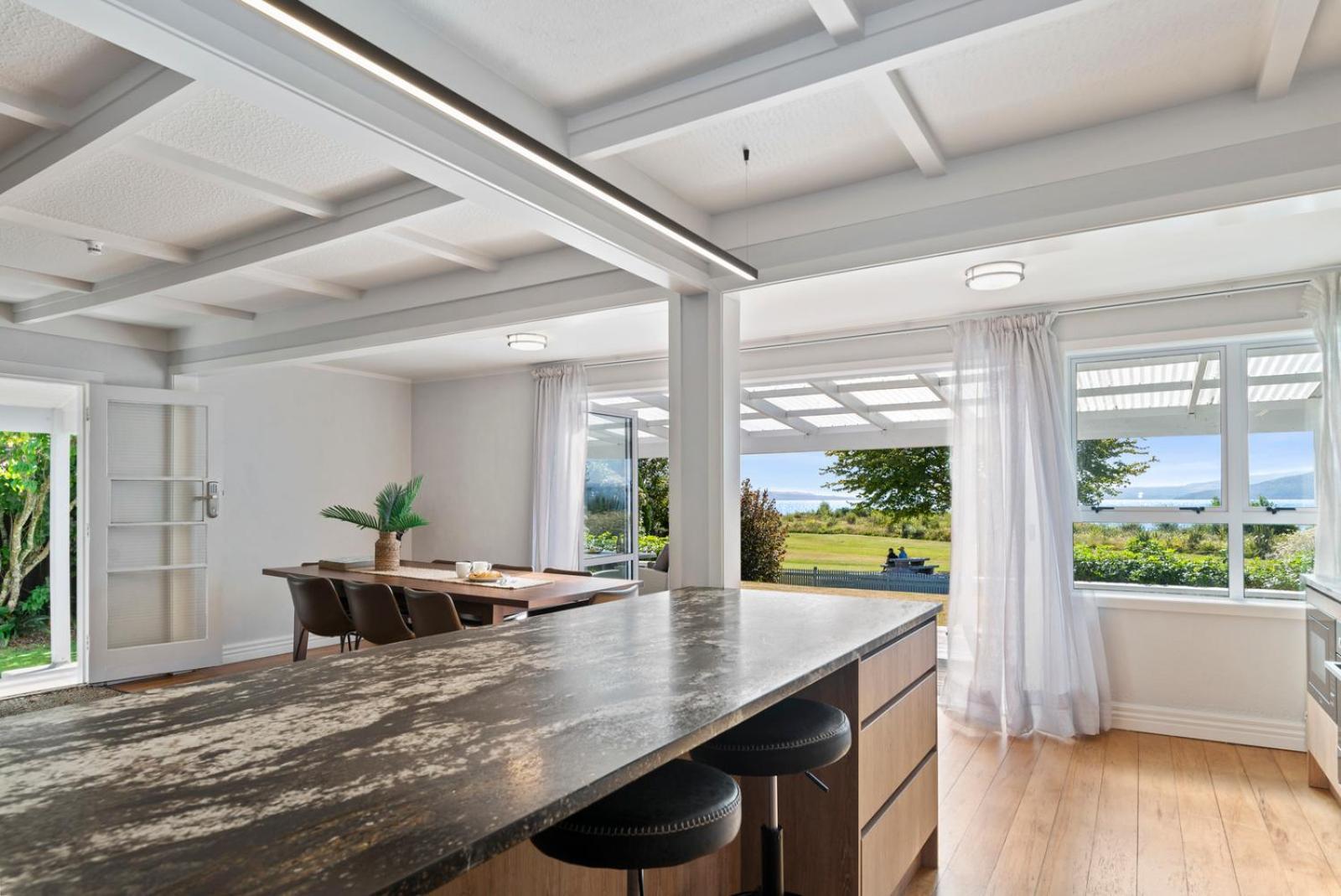 Ngongotaha Lakeside Home Роторуа Екстериор снимка